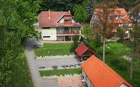 Chill House